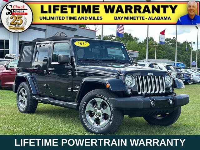 2017 Jeep Wrangler Unlimited Sahara 4WD