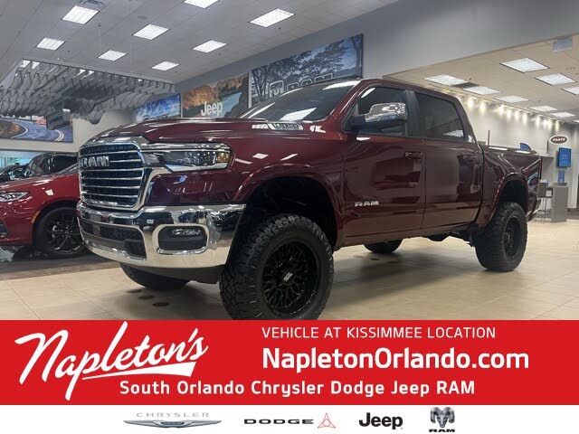 2025 RAM 1500 Laramie Crew Cab 4WD