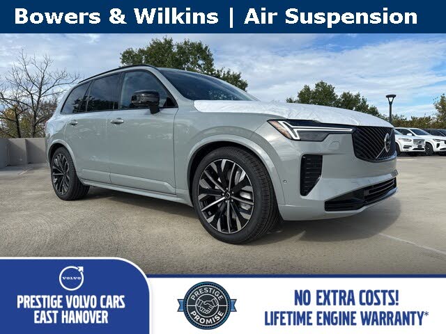2026 Volvo XC90 B6 Ultra Dark 7-Passenger AWD