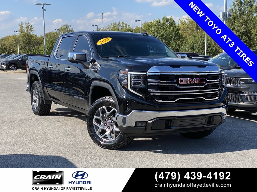 2023 GMC Sierra 1500 SLT Crew Cab 4WD