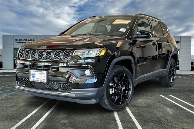 2026 Jeep Compass Latitude 4WD