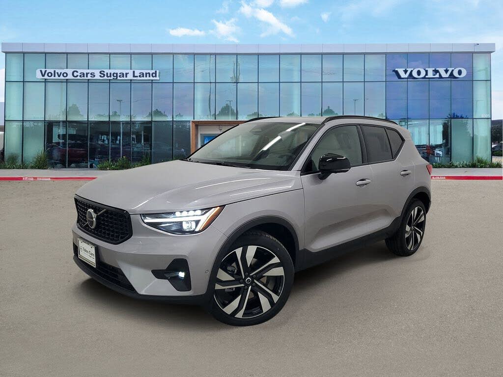 2026 Volvo XC40 B5 Ultra AWD
