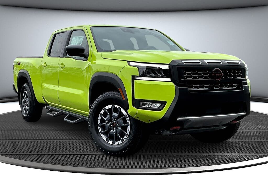 2026 Nissan Frontier PRO-4X Crew Cab LB 4WD