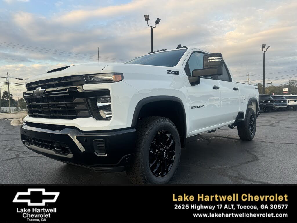 2026 Chevrolet Silverado 2500HD Custom Crew Cab 4WD