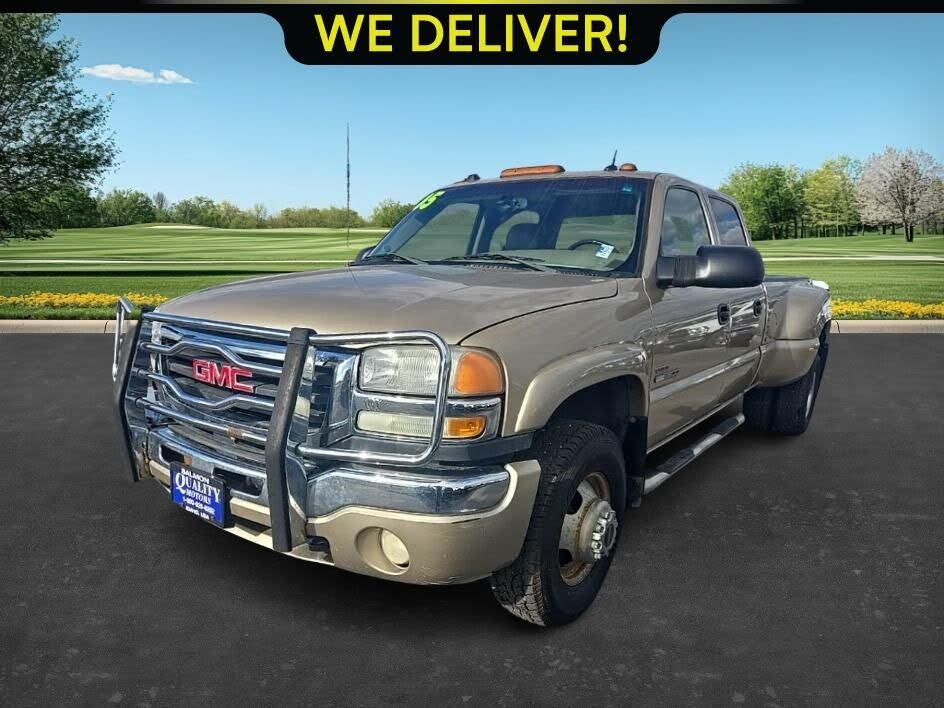 2005 GMC Sierra 3500 4 Dr SLT 4WD Crew Cab LB DRW