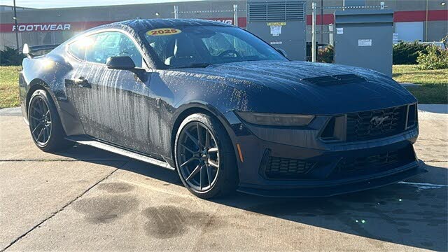 2025 Ford Mustang Dark Horse Fastback RWD