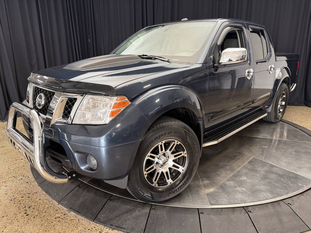 2018 Nissan Frontier SV V6 Crew Cab 4WD