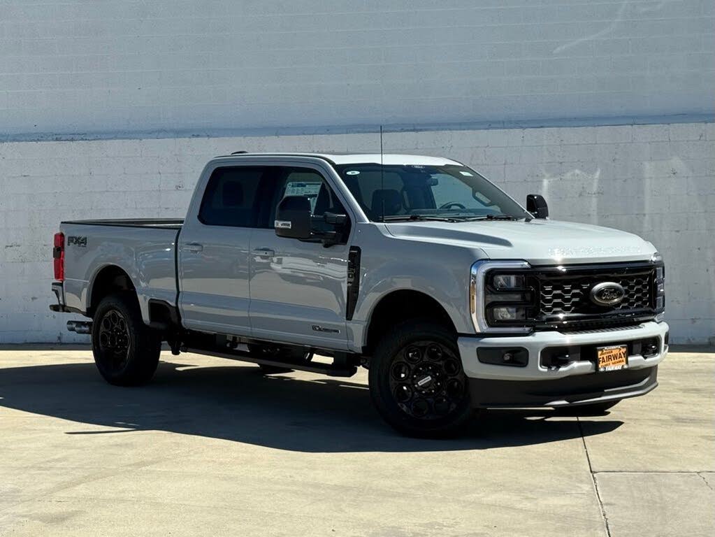 2026 Ford F-250 Super Duty Lariat Crew Cab 4WD