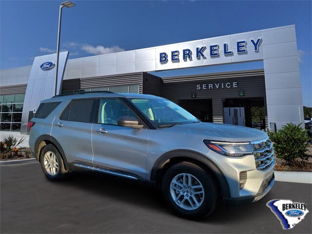 2025 Ford Explorer Active RWD