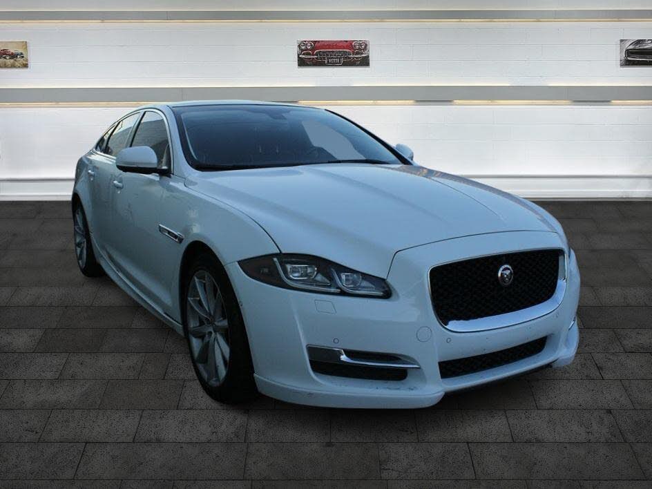 2016 Jaguar XJ-Series XJ R-Sport RWD