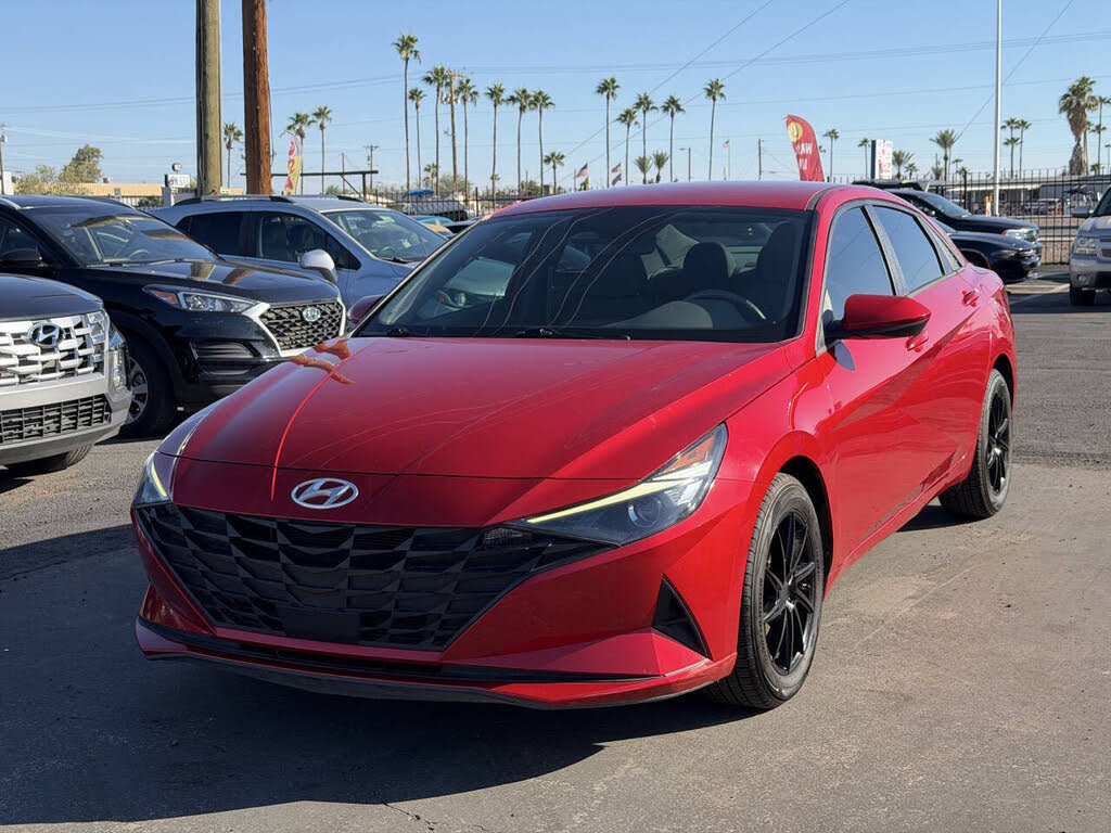 2021 Hyundai Elantra SEL FWD