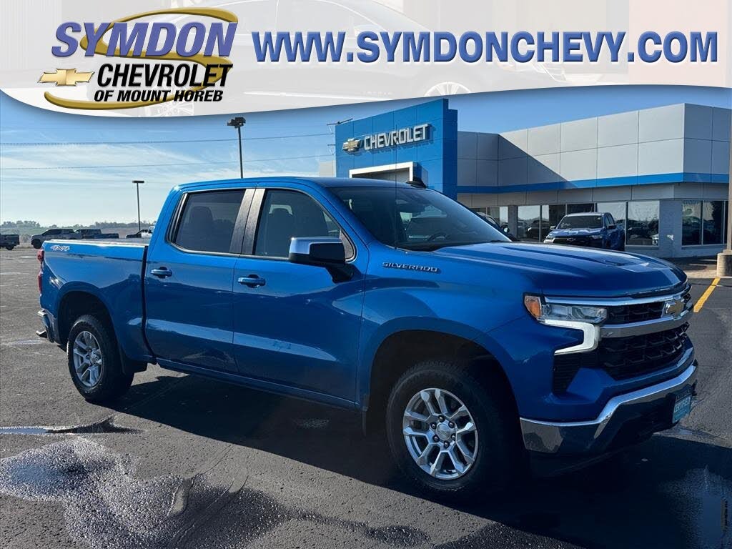 2022 Chevrolet Silverado 1500 LT Crew Cab 4WD