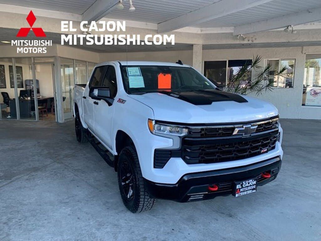 2022 Chevrolet Silverado 1500 LT Trail Boss Crew Cab 4WD