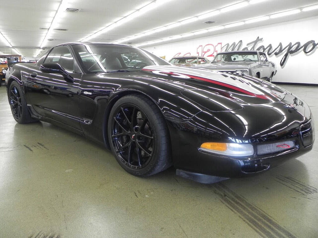 2004 Chevrolet Corvette Z06 Hardtop Coupe RWD