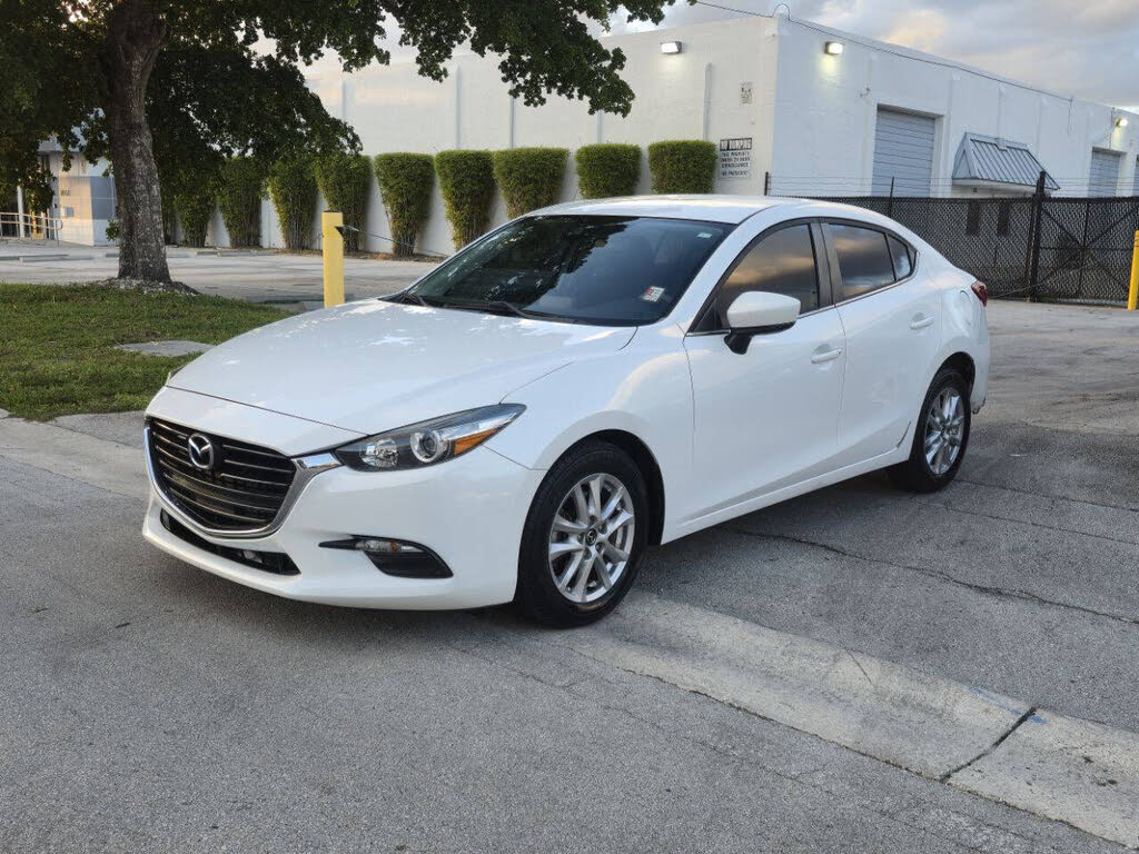 2018 Mazda MAZDA3 Sport