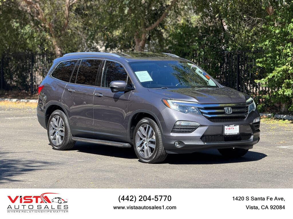 2018 Honda Pilot Touring FWD