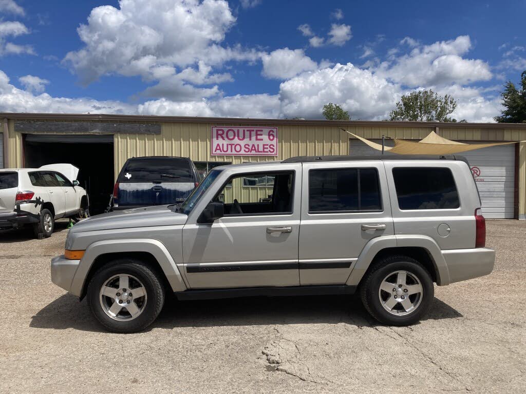 2009 Jeep Commander Sport