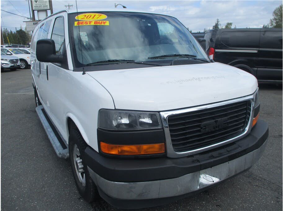 2017 GMC Savana Cargo 2500 RWD