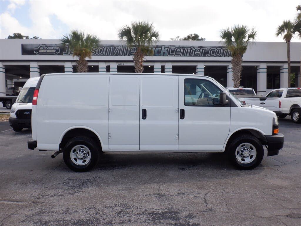 2021 Chevrolet Express Cargo 2500 RWD