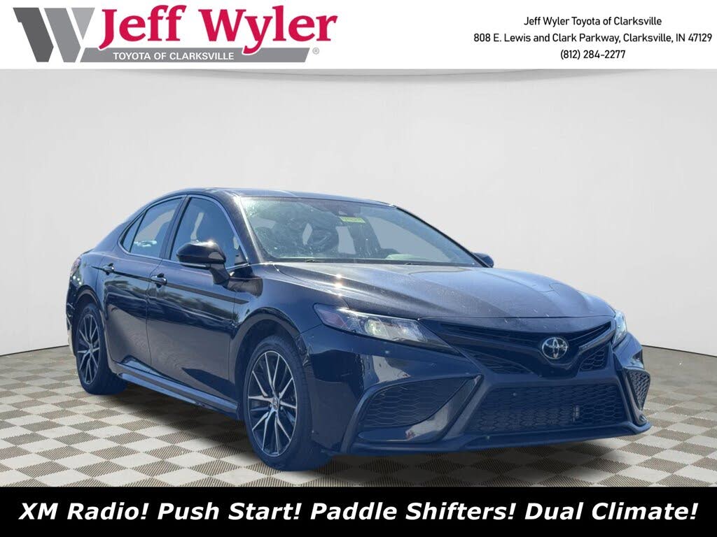 2023 Toyota Camry SE FWD