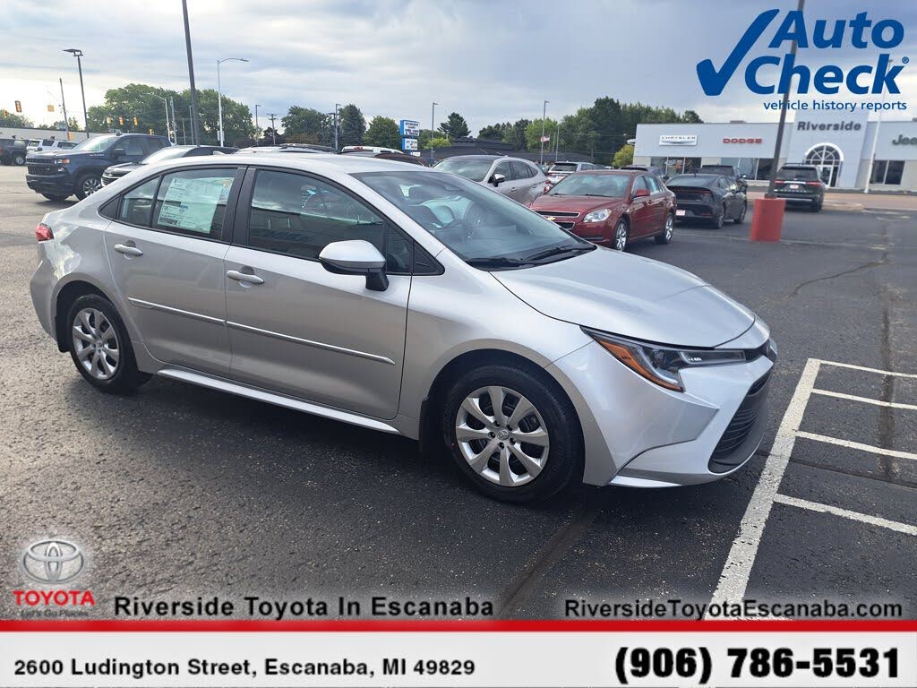 2025 Toyota Corolla LE FWD