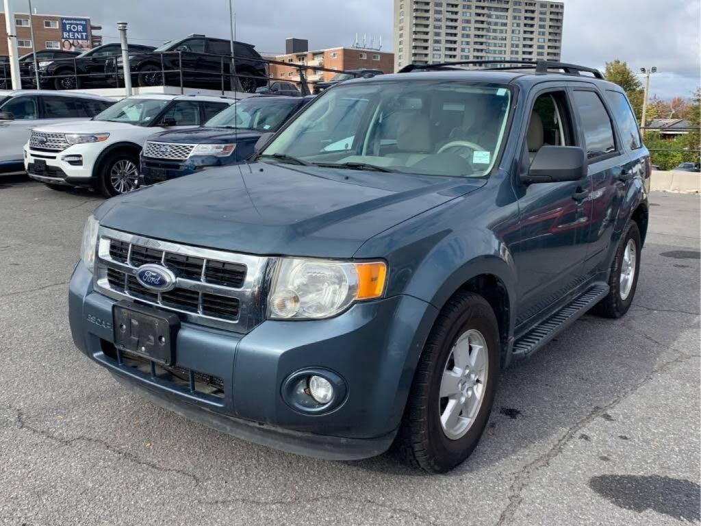 Ford Escape XLT FWD 2011