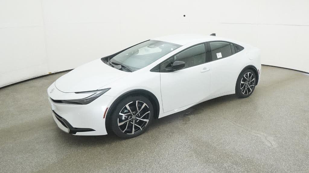 2026 Toyota Prius Plug-In Hybrid XSE FWD