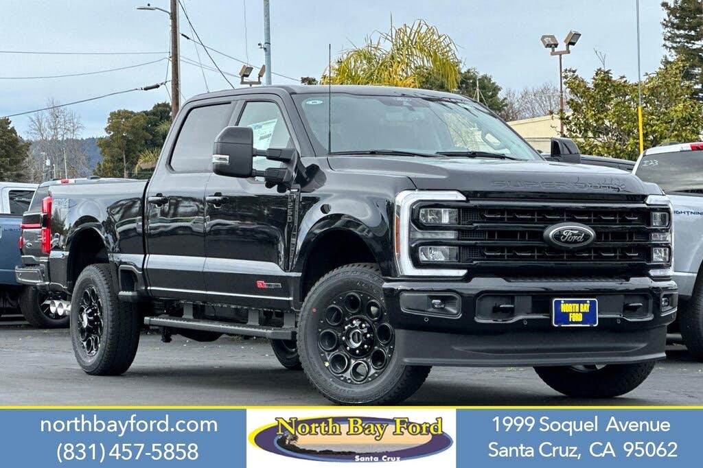 2024 Ford F-250 Super Duty Lariat Crew Cab 4WD