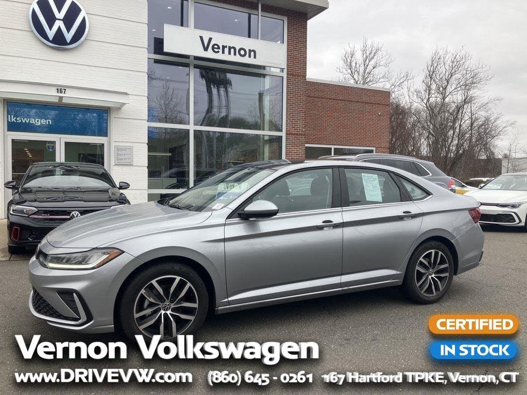 2025 Volkswagen Jetta SE FWD