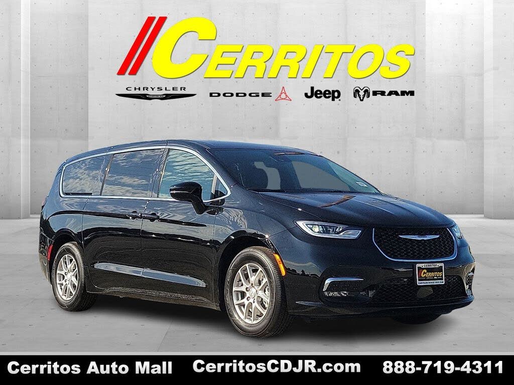 2026 Chrysler Pacifica Select FWD