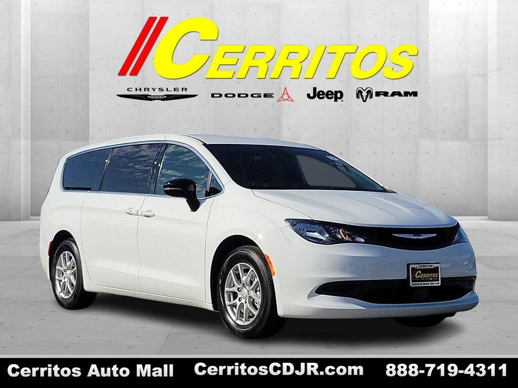 2026 Chrysler Voyager LX FWD