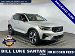 Volvo XC40 B5 Plus Dark Theme AWD