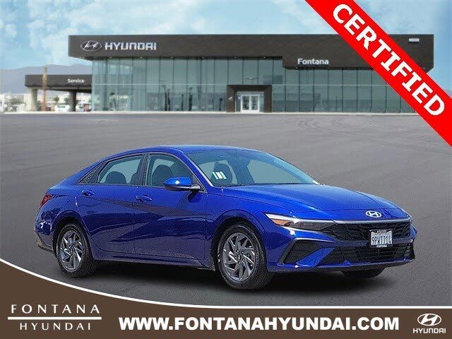 2024 Hyundai Elantra SEL FWD