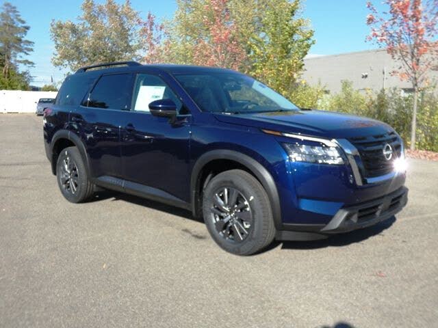 2025 Nissan Pathfinder SV 4WD