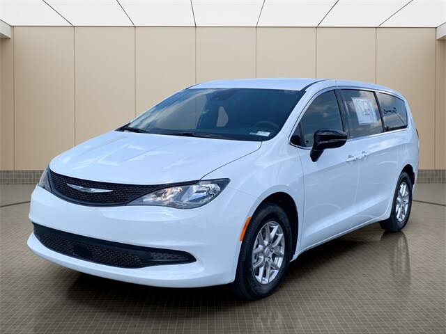 2026 Chrysler Voyager LX FWD
