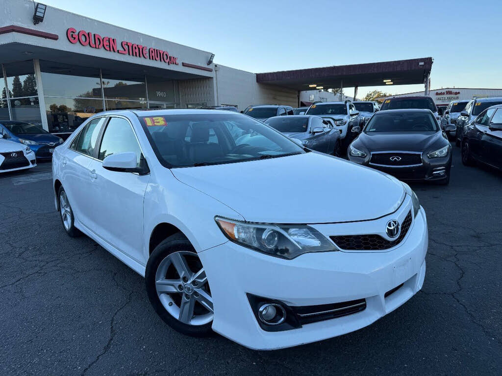 2013 Toyota Camry SE