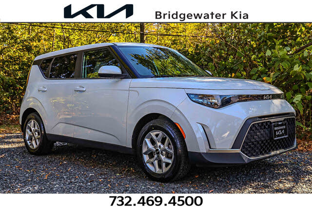 2023 Kia Soul LX FWD