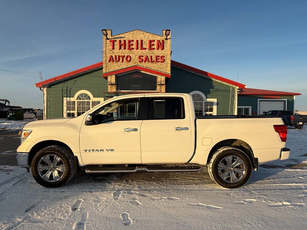 2018 Nissan Titan SL Crew Cab 4WD
