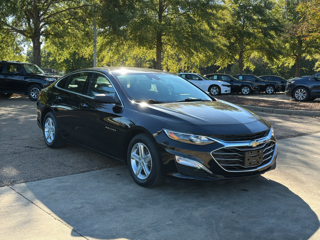 2023 Chevrolet Malibu LS FWD
