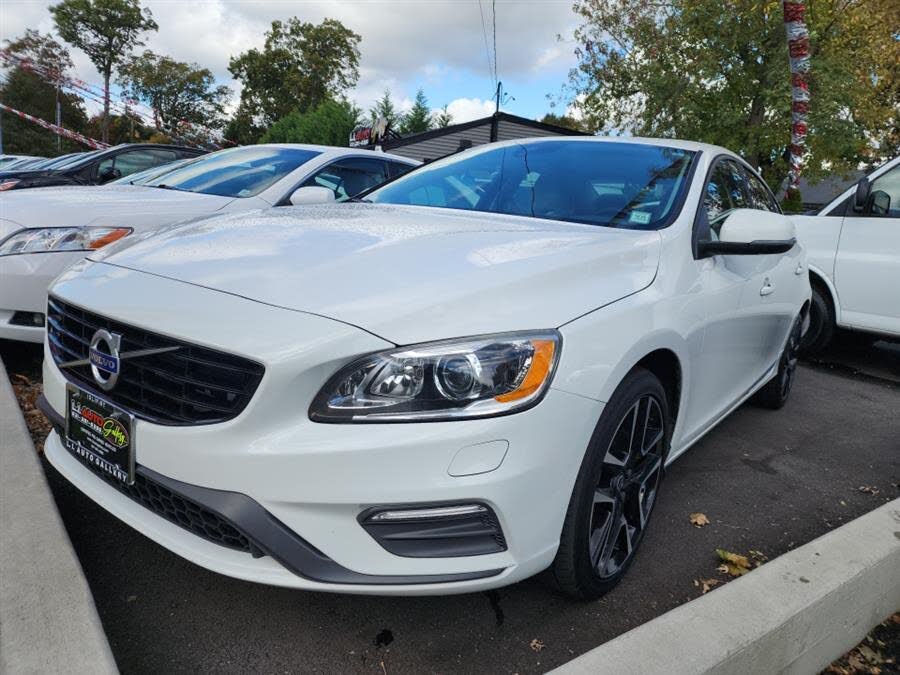 2018 Volvo S60 T5 Dynamic AWD