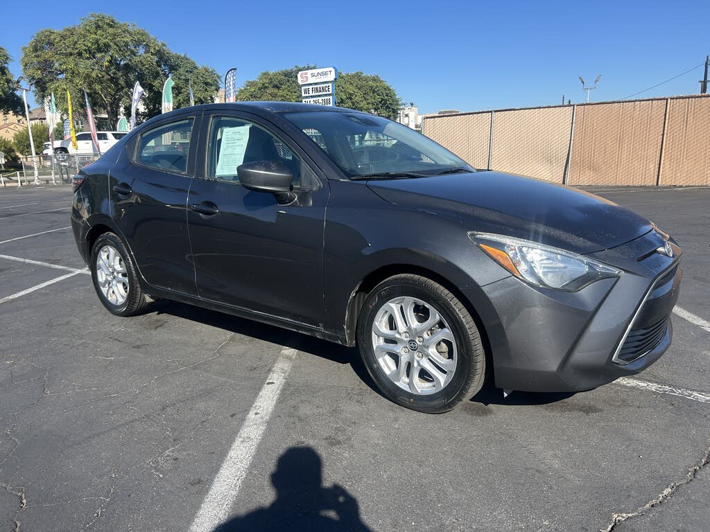 2016 Scion iA Base