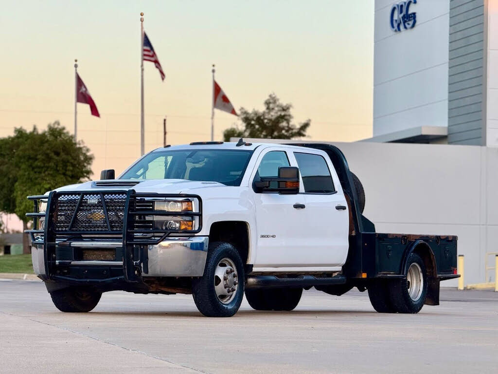 2018 Chevrolet Silverado 3500HD Chassis Work Truck Crew Cab 4WD