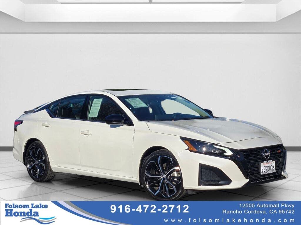 2023 Nissan Altima 2.5 SR FWD