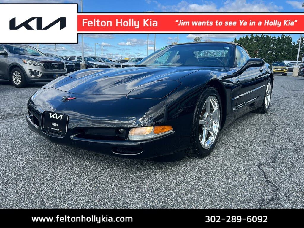 2004 Chevrolet Corvette Convertible RWD