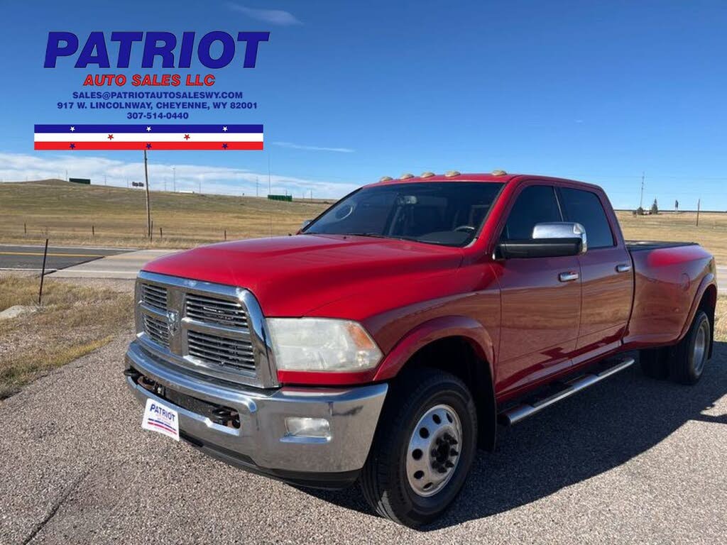 2012 RAM 3500 Laramie Crew Cab LB DRW 4WD