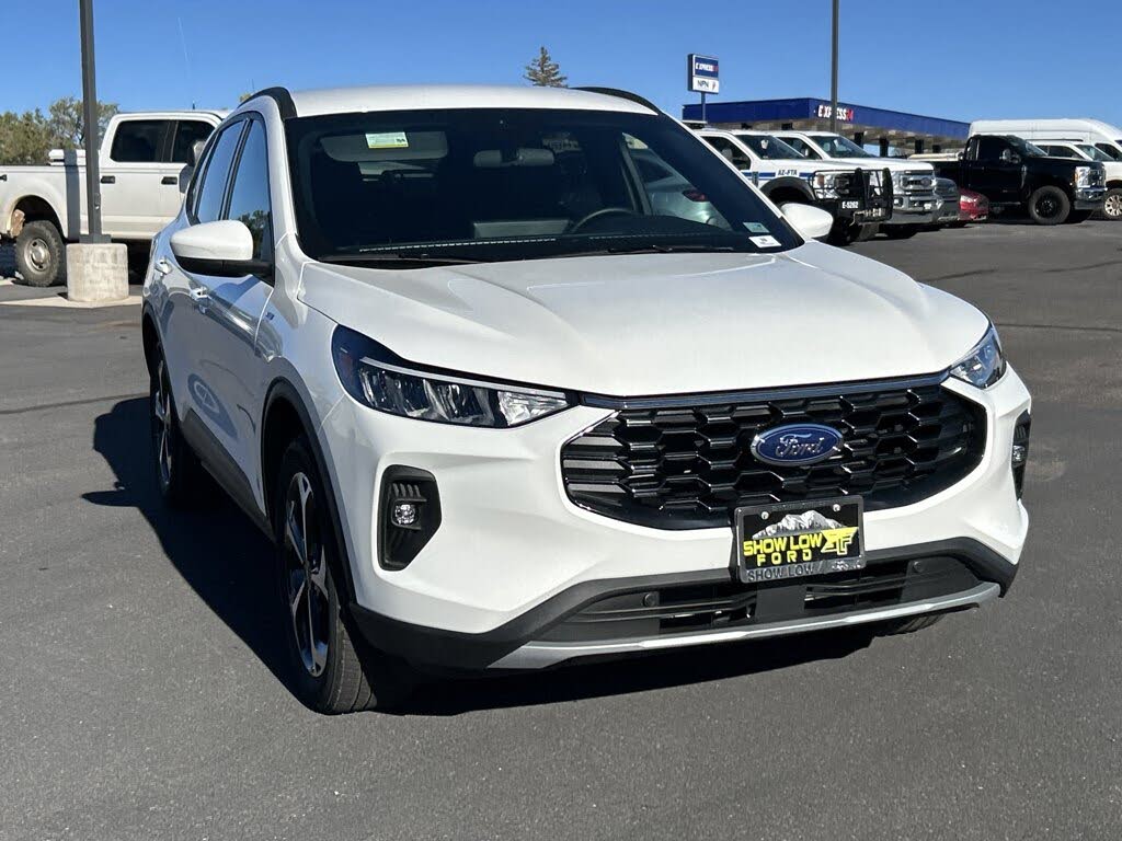 2025 Ford Escape ST-Line Select AWD