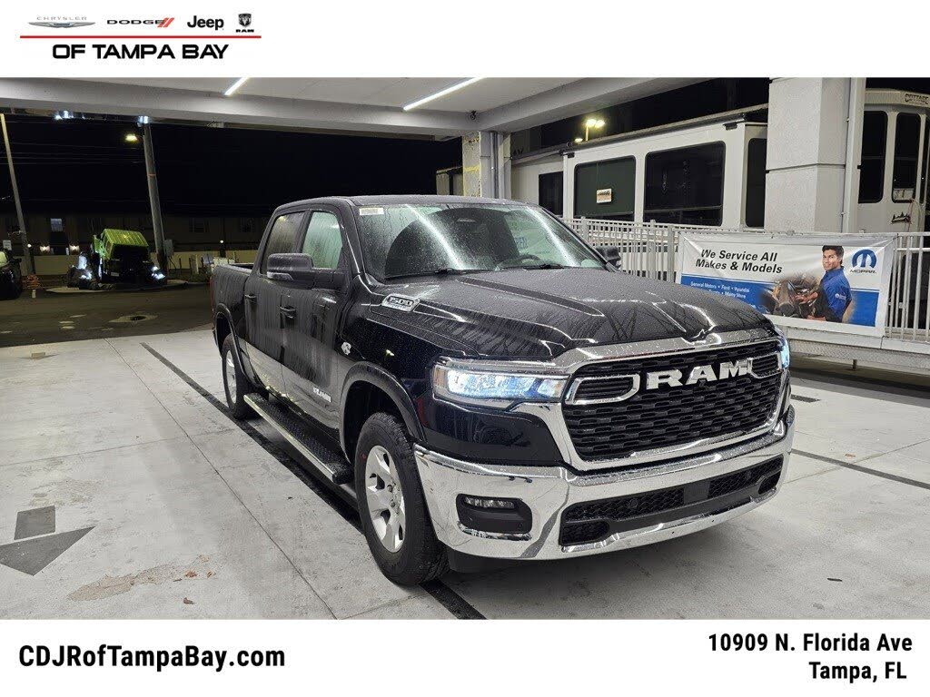 2026 RAM 1500 Big Horn Crew Cab 4WD