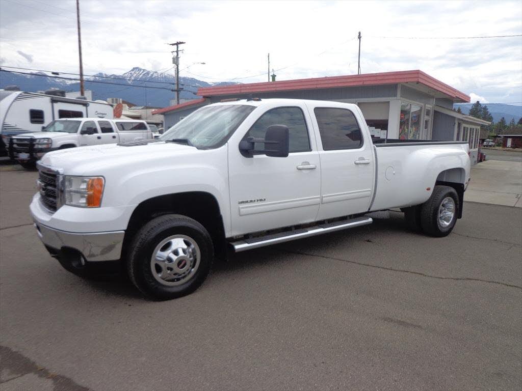 2011 GMC Sierra 3500HD SLT Crew Cab LB 4WD