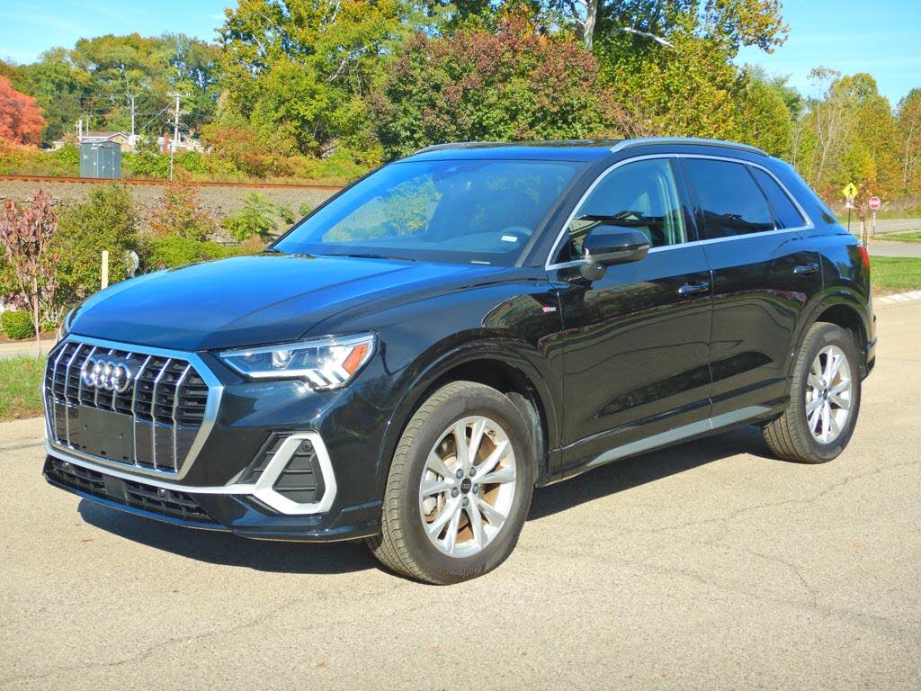 2025 Audi Q3 quattro Premium S Line 45 TFSI