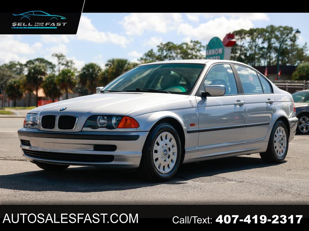 1999 BMW 3 Series 323i Sedan RWD